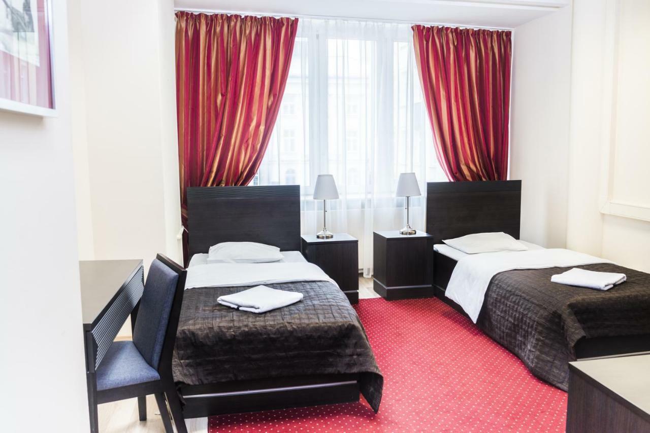 Scsk Zurawia Bed & Breakfast Warszawa Eksteriør bilde